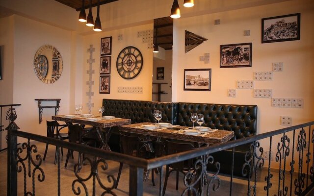 Chateau Mosmieri Resort