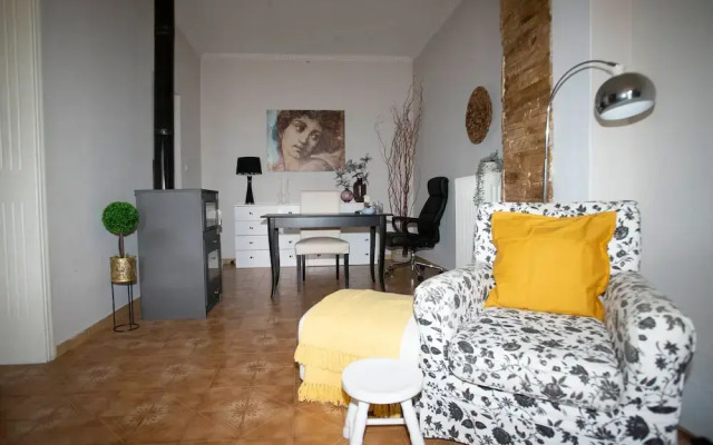 Electra s 2-bedroom Apt-convenient Location Patra