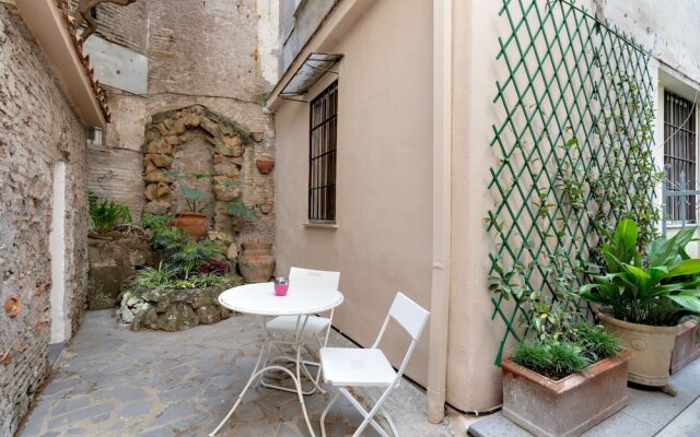 Rome As You Feel - Loft Garden at Colosseum
