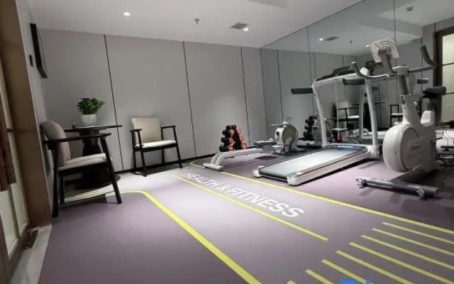 Super8 Yue Hotel (Ordos Kangbashi Scenic Area Branch) – Sports – Ordos