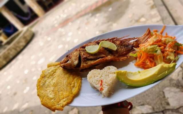 Hotel Familia Casa Blanca