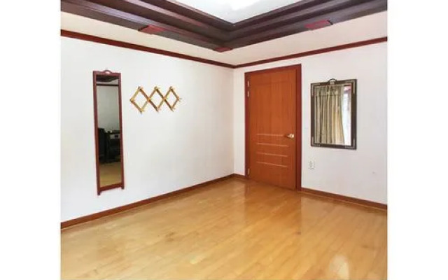 Pyeongchang White Windmill Pension