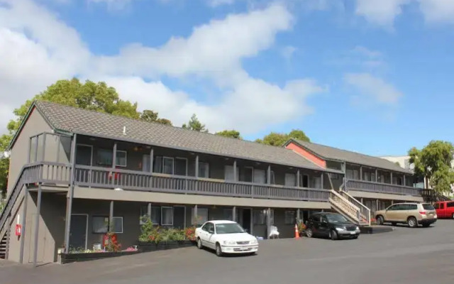 Newmarket International Motor Inn