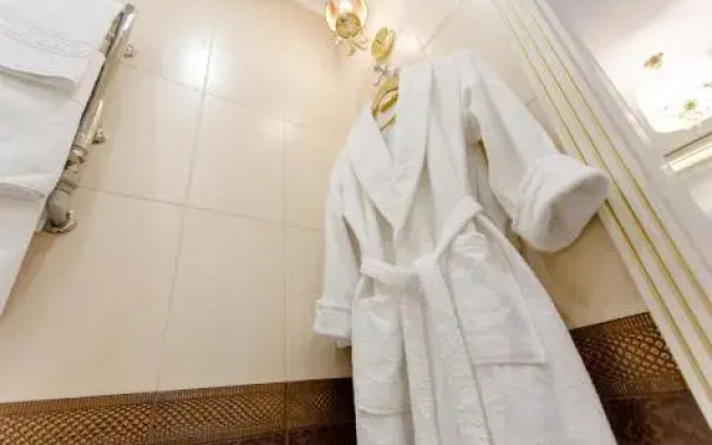 Royal Suite Apartment with Jacuzzi