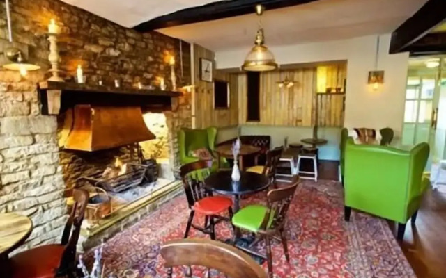 Woodstock Arms