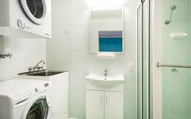 Byron BaySide Central Studio Apartments