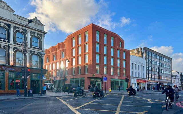 hub by Premier Inn London Camden