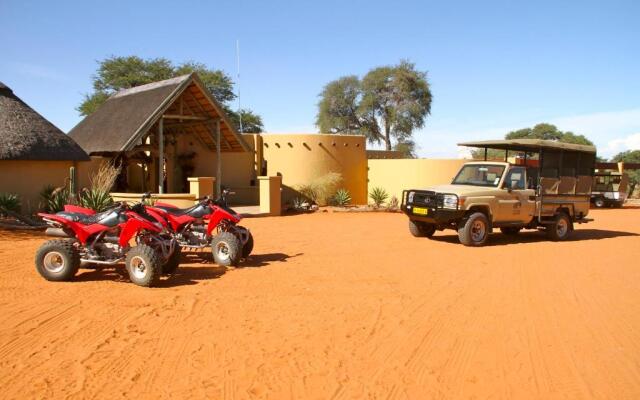 Zebra Kalahari Lodge