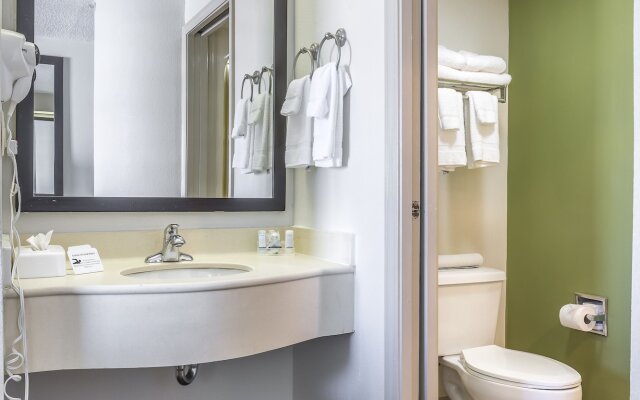 Baymont by Wyndham Slidell