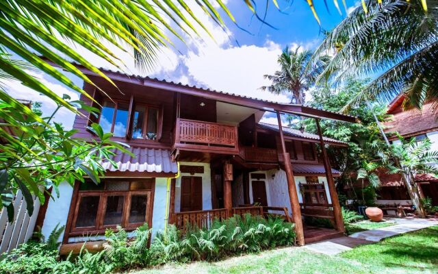 Vila Villa Resort In Town