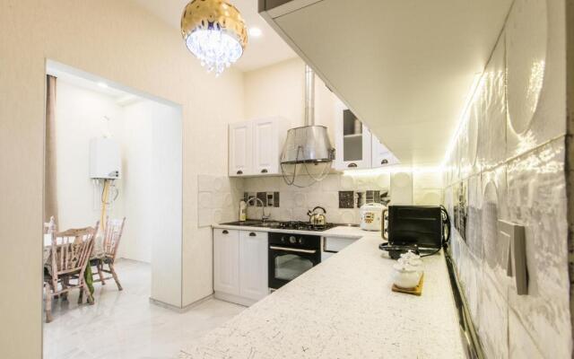 Sweet Home 6 VIP Rustaveli Avenue