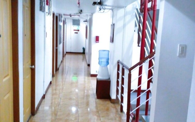 Makati Poblacion Hotel