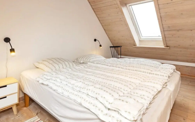 6 Person Holiday Home in Frostrup