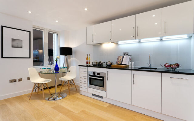 Fetter Lane Apartment