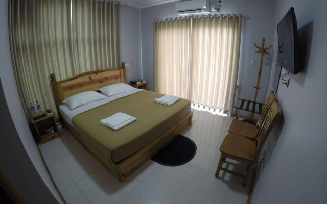 Golden Guest Hotel