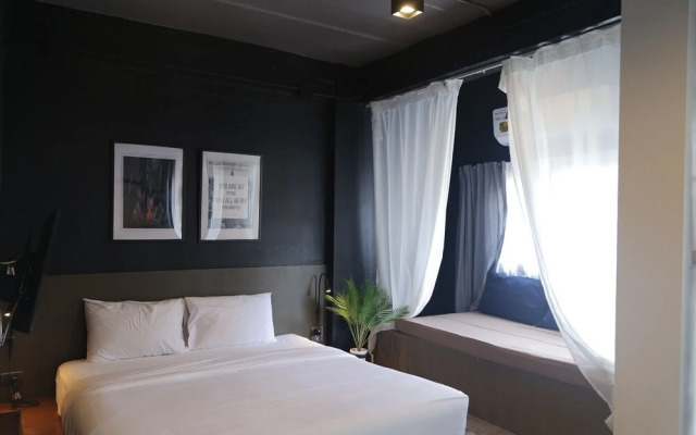 HCUBE bkk