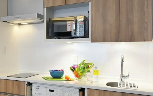 Holiday Inn & Suites Shin Osaka by IHG
