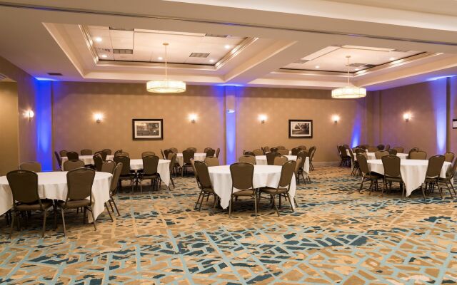 Doubletree by Hilton Pleasant Prairie Kenosha