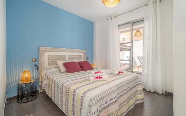 Apartment in Empuriabrava Near Sandy Beach