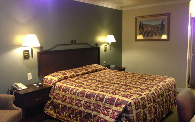 Gilroy Inn