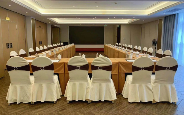 Metropolo Shanghai Minhang Hotel