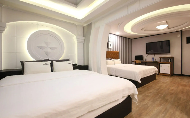 Instar Hotel Yangsan