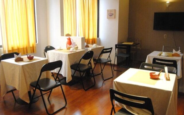 Hotel Puerto Mayor