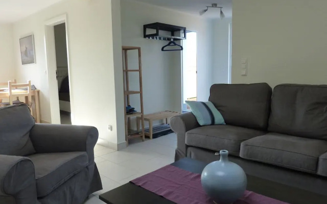 Modernly Furnished Holiday Home Near the Beach