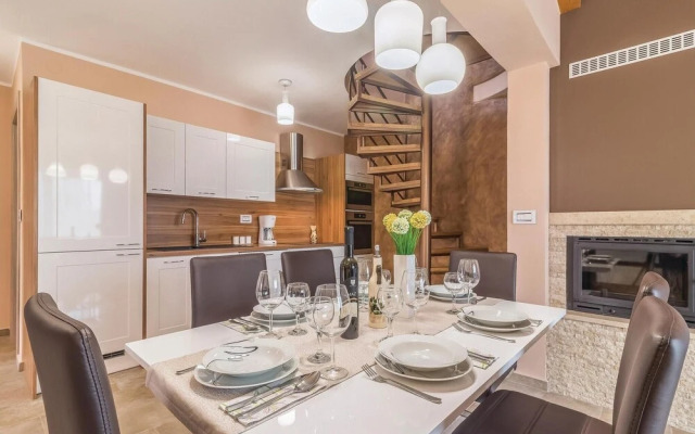 Amazing Home in Pula With Wifi and 2 Bedrooms