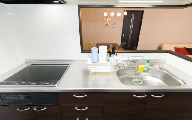 jostar house 402