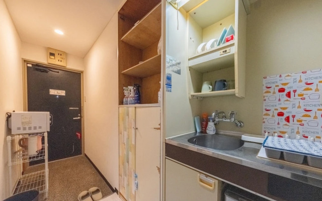 Namba West 5 connecting room