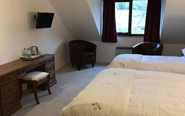 Trewern Arms Hotel