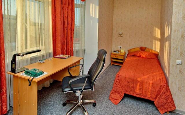 Silk Road Lodge