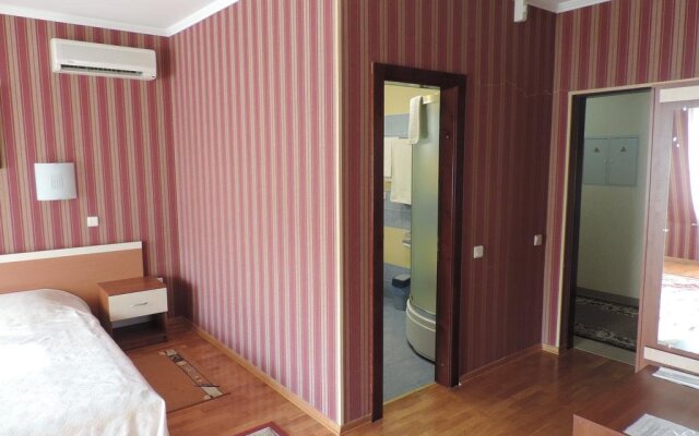 Hotel Riviera