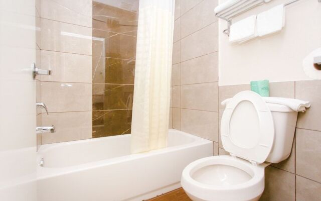 Scottish Inns & Suites Baytown Hwy 330