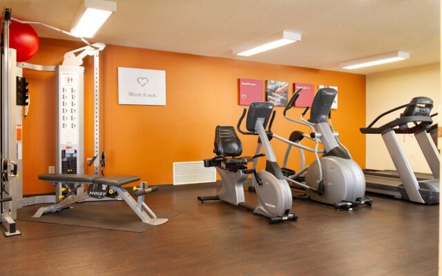 Holiday Inn Express & Suites Hayward by IHG