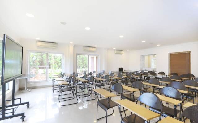 OYO 15925 Tommaso Hotels And Resorts