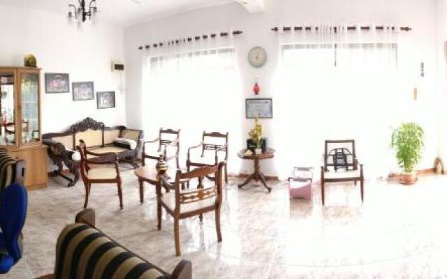 Samanala Garden Holiday Home