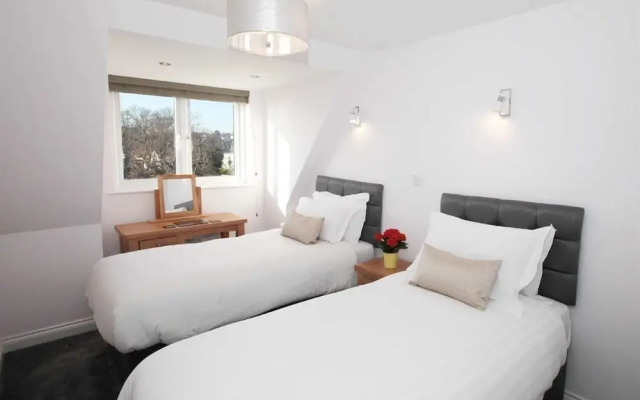 Austen's Luxury Apartments