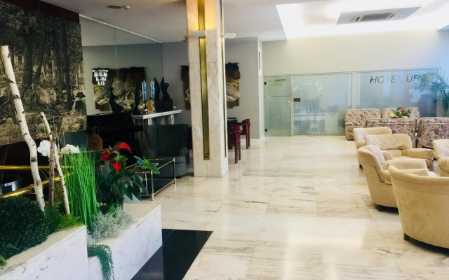 Hotel Urpi