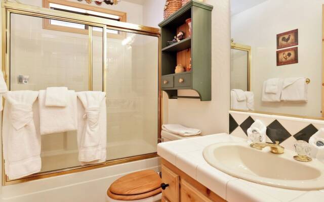 Retreat TO FOX Farm #1662