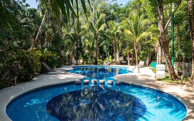 Condo Santuario by Playa Paradise