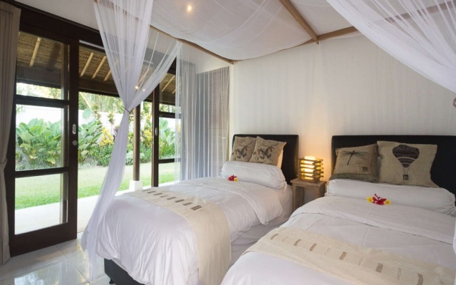 Luxury Villa in Bali near Beach, Bali Villa 2036 – Guest Rooms – Ubud