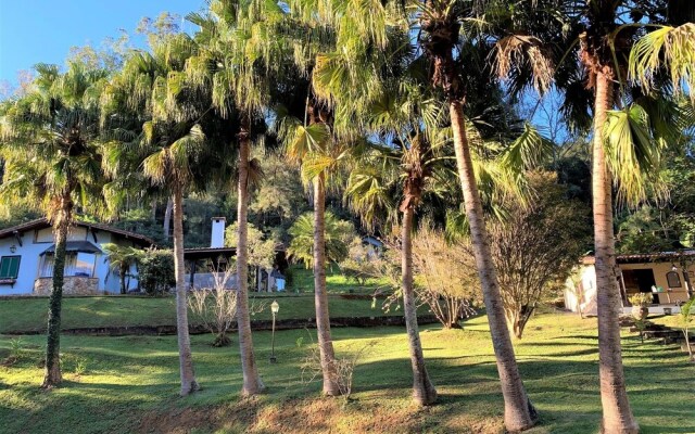 Pousada Vila Vitória Araras