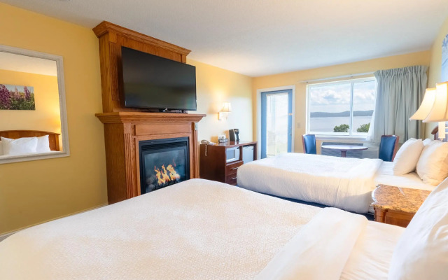 Fireside Inn & Suites - Belfast