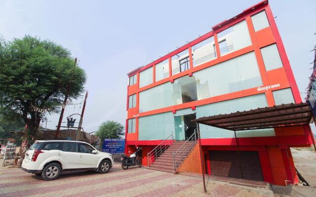 OYO 65548 Hotel Kisan Palace