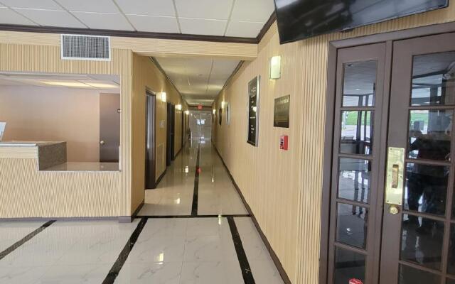 Red Roof Inn & Suites Wilkesboro