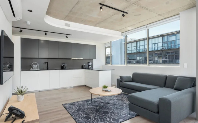 Luxury 2 Bedroom Mountain Views