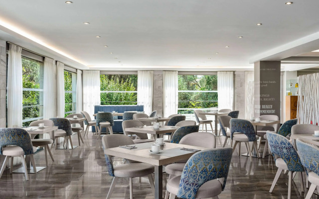 TRYP by Wyndham Corfu Dassia