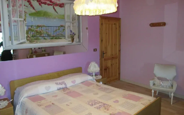 Apartment in Petrella Guidi With Garden Views